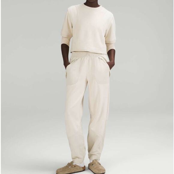 Lululemon Effortless Mid-Rise Pant Natural Ivory Women's Size 6 - Picture 1 of 4